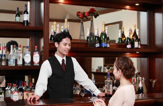 栄にお住まいで一人で過ごせるカラオケバーをお探しならぜひご来店ください
